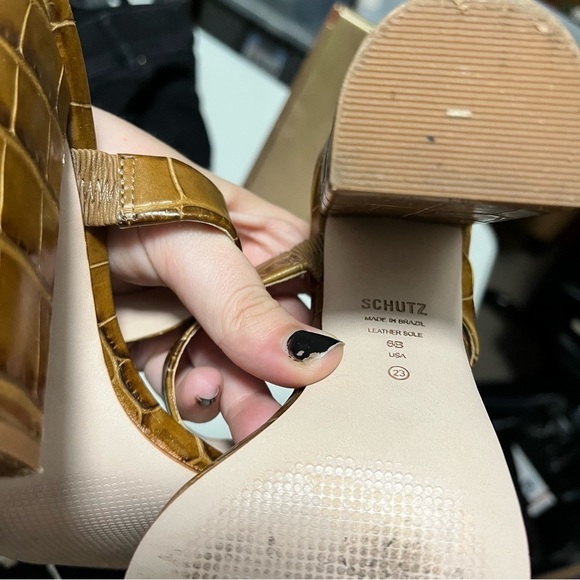 Schutz Brown Crocodile Alligator Block Heels Sandals Shoes Leather Size 6 - Picture 8 of 9